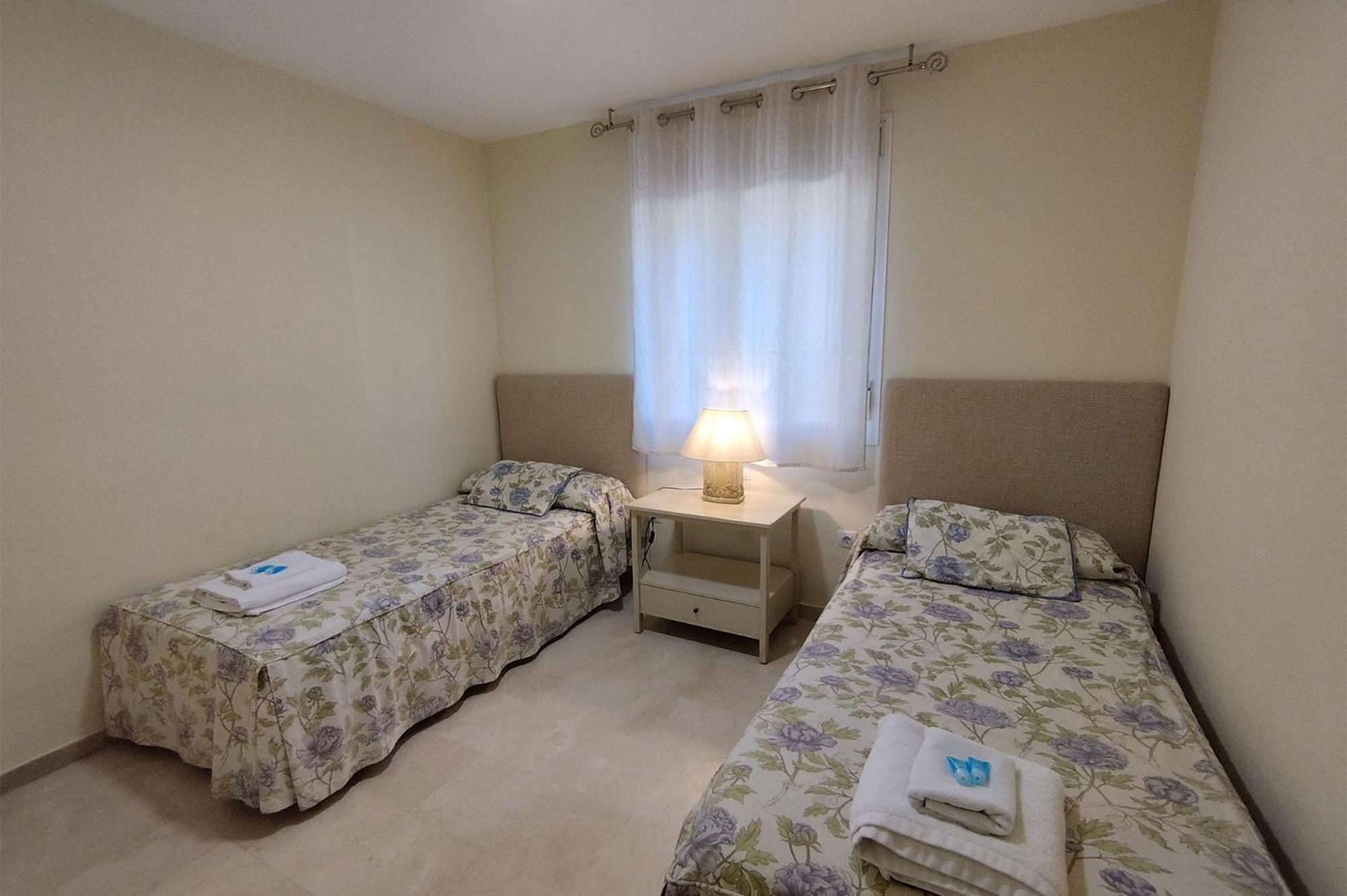 Apartamento Puertosol 2 Estepona Exterior foto